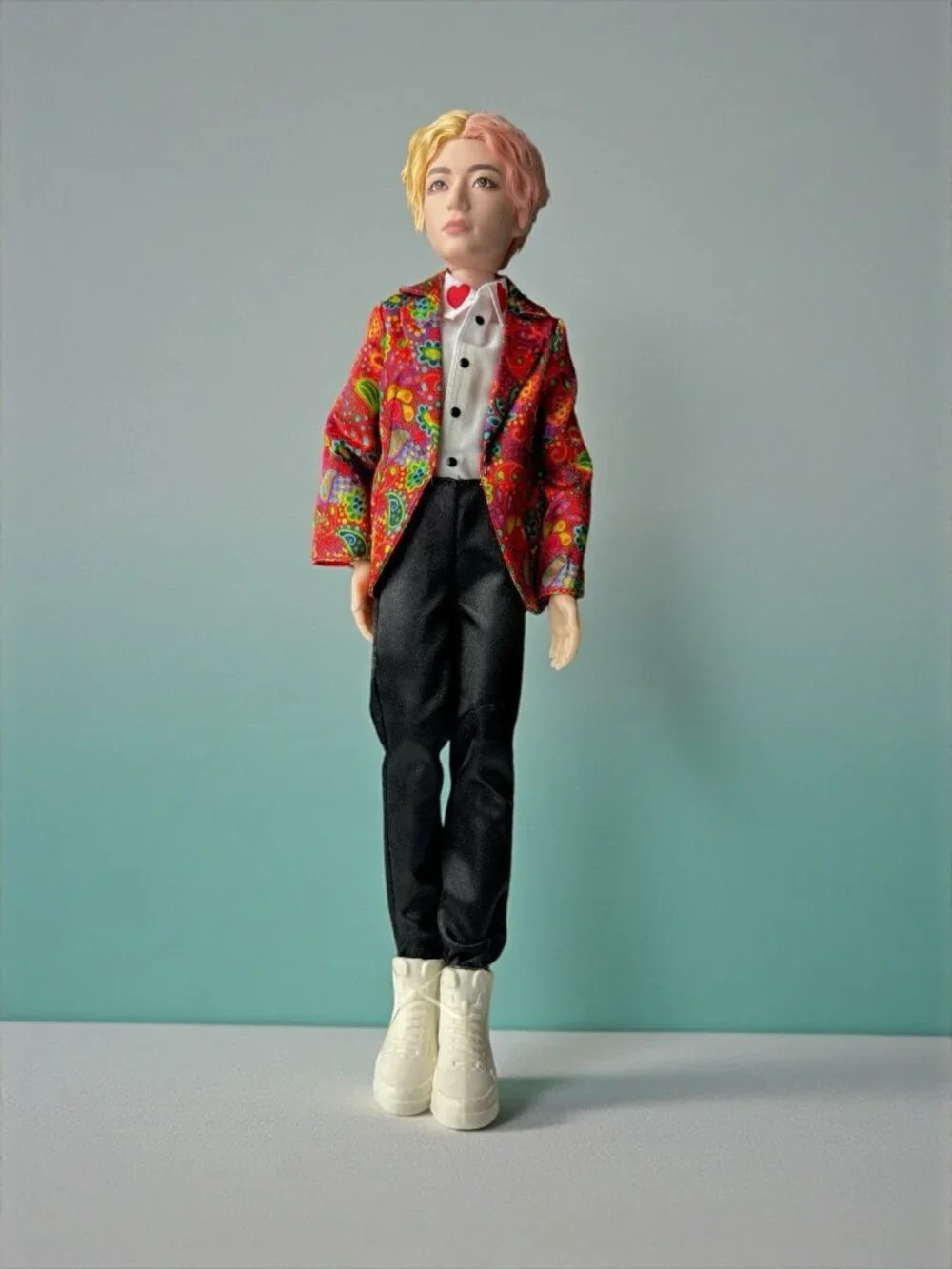 BTS Bangtan Boys V Fashion Doll South Korean K-Pop Boy Band  Mattel No Box